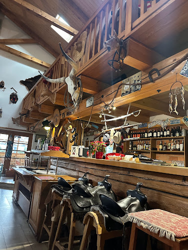 Country Saloon - Beňovy