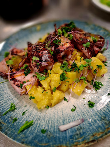 Comentarii opinii despre MASA BUKA Nikosova řecká taverna