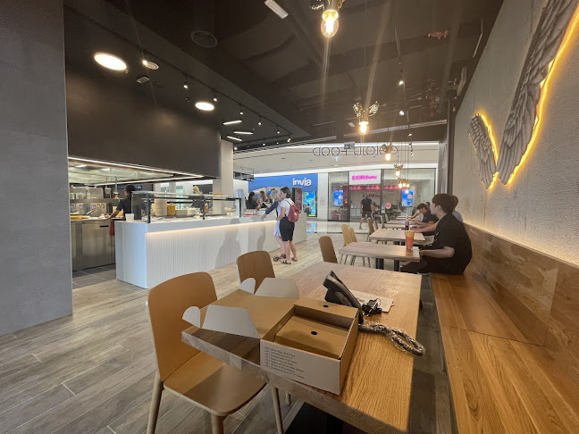 Opinii despre GOOD FOOD Restaurant în Praha - Gastronomie a pohostinství