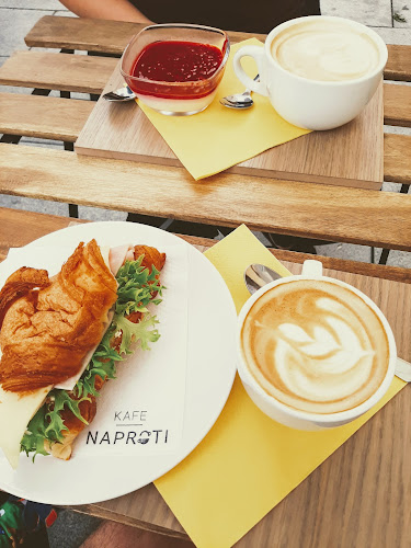 Comentarii opinii despre KAFE NAPROTI