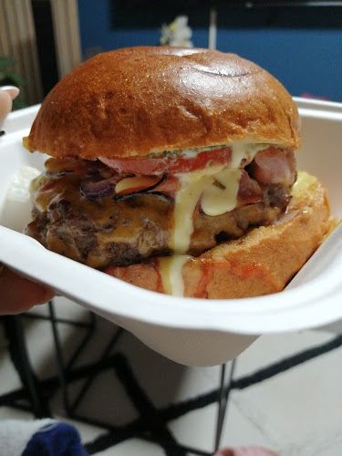 Dolly Burger - Gastronomie a pohostinství