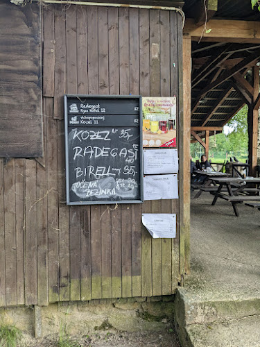 Občerstvení u koupaliště Sázava