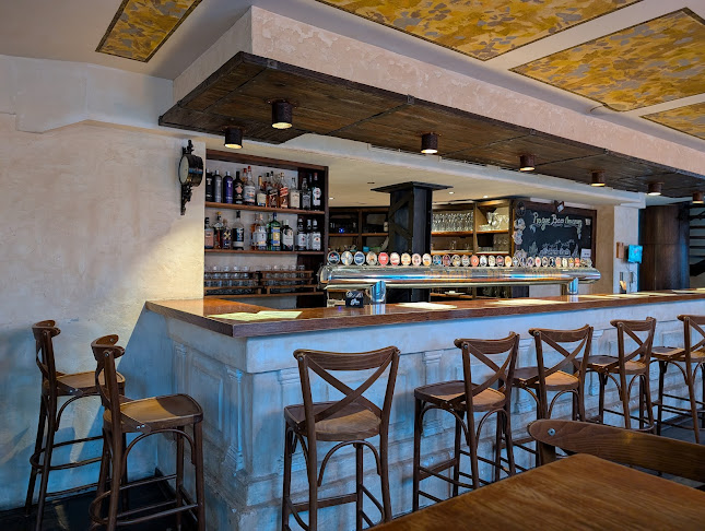 Opinii despre Prague Beer Museum în Staré Město - Gastronomie a pohostinství