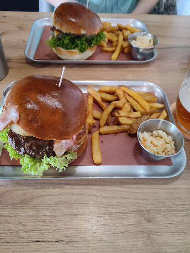 PARODIE - pivní restaurant - Brno