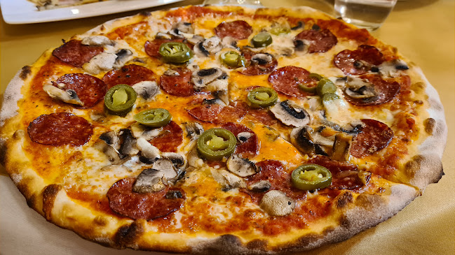 Opinii despre Restaurace Adria în Brno - Gastronomie a pohostinství