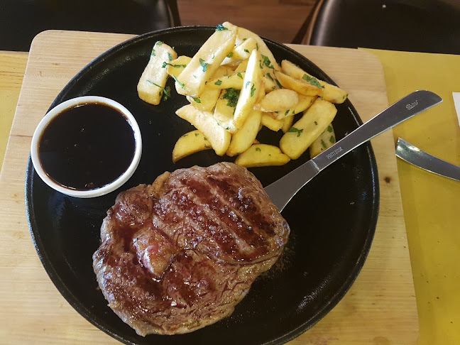 Comentarii opinii despre Pizza Coloseum OC Karolina