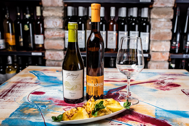 Opinii despre Wine Food Klaret în Litoměřice - Gastronomie a pohostinství