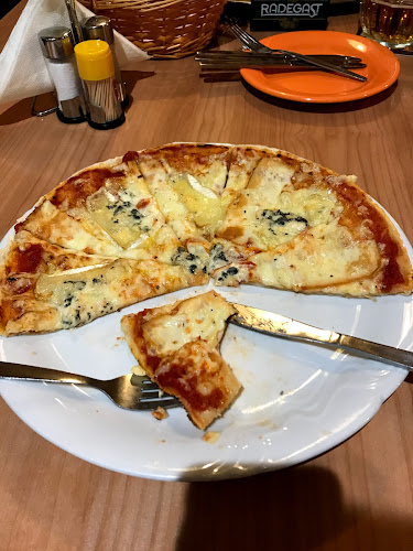 nám. 1. máje 1422/4, 792 01 Bruntál 1