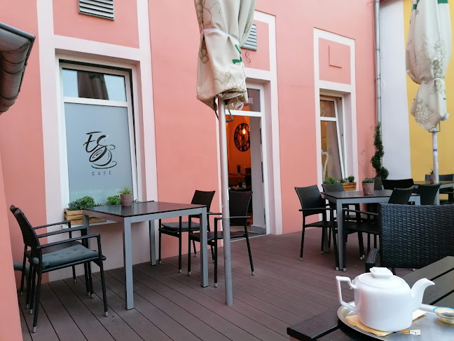 Mírové nám. 80, 432 01 Kadaň 1