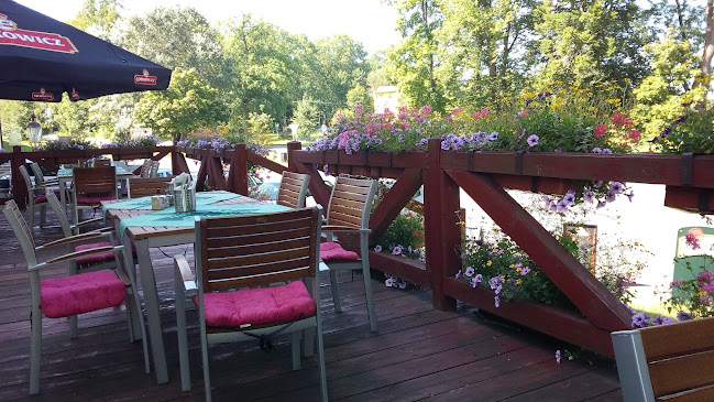 Opinii despre Pivnice Klášter Teplá în Karlovy Vary - Gastronomie a pohostinství