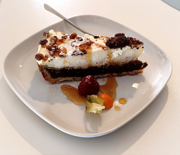 Staré nám. 46, 363 01 Ostrov nad Ohří