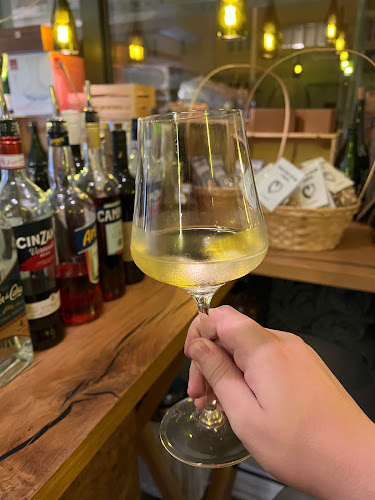 Comentarii opinii despre APERITIVO by justWINE