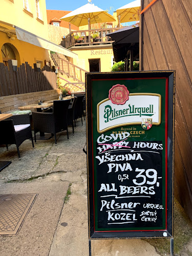 Tkalcovský Dvůr - Gastronomie a pohostinství