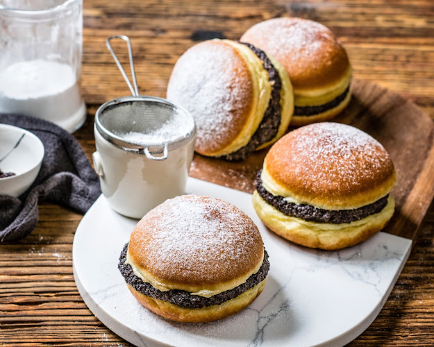 Na Hutích 2, 160 00 Praha 6-Dejvice