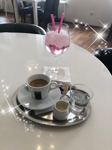 Masarykova tř. 889/3, 779 00 Olomouc 9