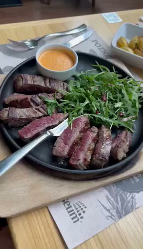 Opinii despre Pizza Coloseum OC Karolina în Ostrava - Gastronomie a pohostinství