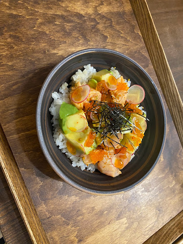 Comentarii opinii despre MANYA Sushi & Sake Izakaya