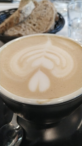 Ovenecká 1072/17, 170 00 Praha 7-Holešovice