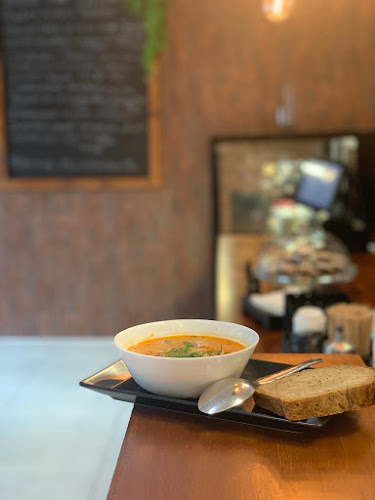 Industrial Bistro - Gastronomie a pohostinství