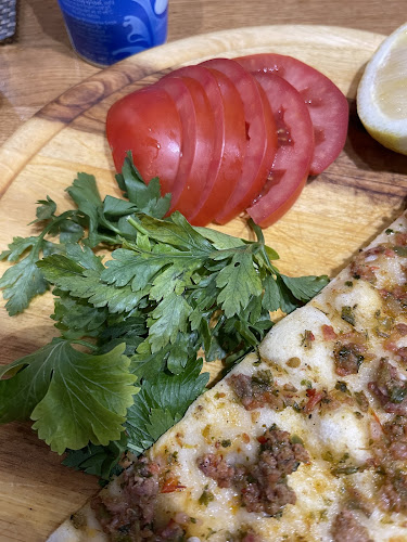 Mangal Restaurant - Gastronomie a pohostinství