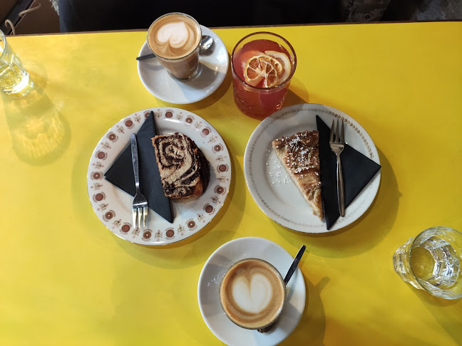 Opinii despre Kavárna co hledá jméno în Praha - Gastronomie a pohostinství