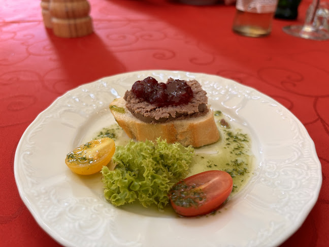 Restaurace U Zlaté koule - Gastronomie a pohostinství