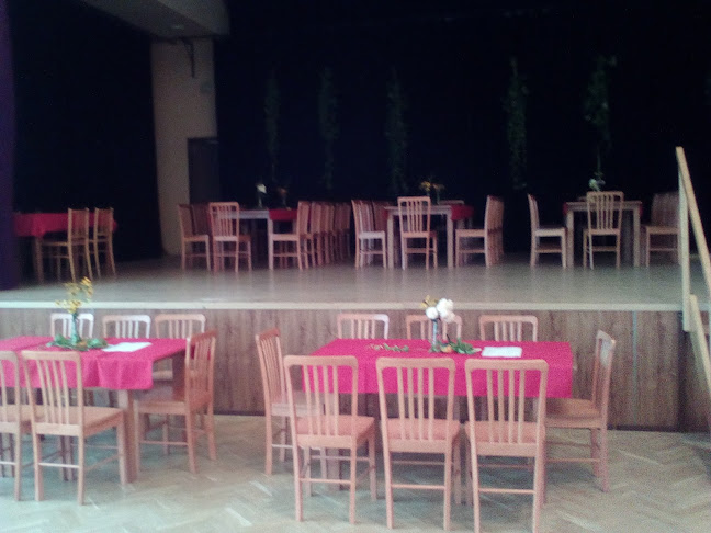 Opinii despre Obecní Hostinec în Ženklava - Gastronomie a pohostinství