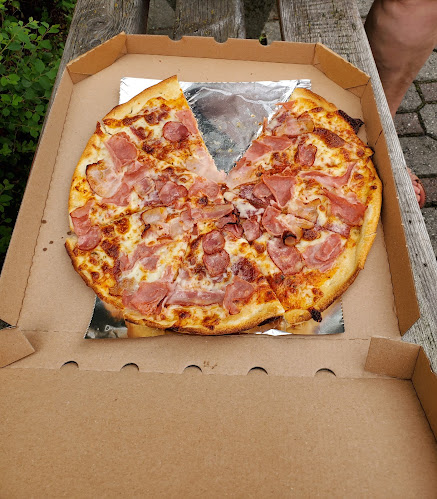 Opinii despre PIZZA PŘES ULICI în Ostrava - Gastronomie a pohostinství