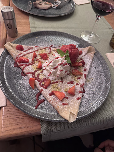 Dražického nám. 64, 118 00 Malá Strana