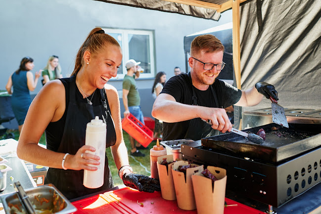 Comentarii opinii despre Charlie's Bistro