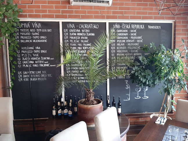 Comentarii opinii despre RESTAURACE ADRIA | Semily