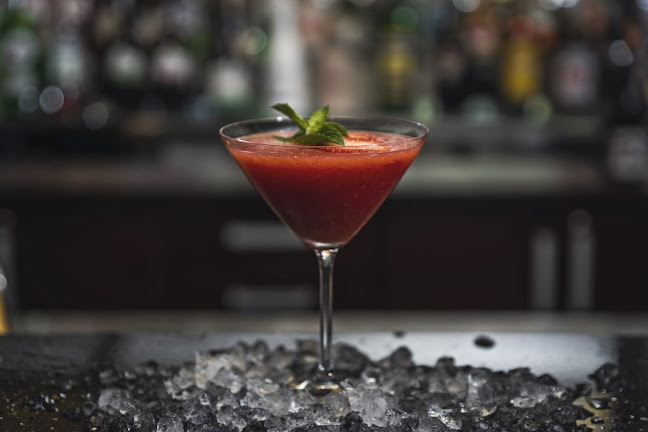 Opinii despre The Farmers' Market Bar & Grill în Praha - Gastronomie a pohostinství