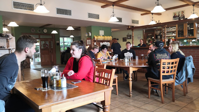 Restaurace u Kostela - Gastronomie a pohostinství
