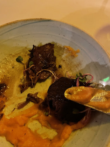 Opinii despre Casa 71 - tapas restaurant & garden în Praha - Gastronomie a pohostinství