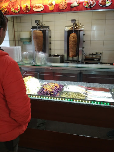 Opinii despre Azad Kebab în Kroměříž - Gastronomie a pohostinství
