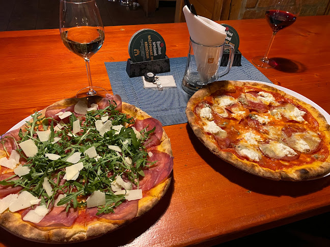Opinii despre Na Papuči în Mladcová - Gastronomie a pohostinství
