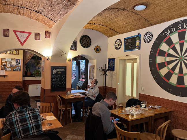 Opinii despre Moskyt în Nové Město - Gastronomie a pohostinství