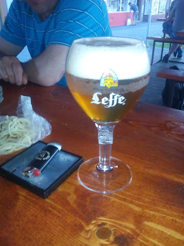 Pivni bar Casey - Gastronomie a pohostinství