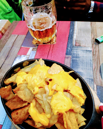 Opinii despre The Wall Pub în Malá Strana - Gastronomie a pohostinství