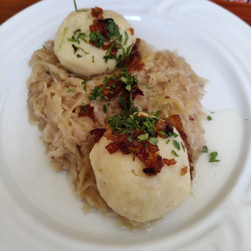 Opinii despre Restaurace a pivnice U Rady în Moravská Ostrava - Gastronomie a pohostinství