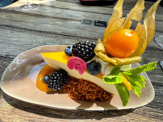 Opinii despre Garden's restaurant în Nové Město - Gastronomie a pohostinství