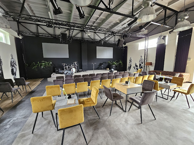 Crowd Cafe - Gastronomie a pohostinství