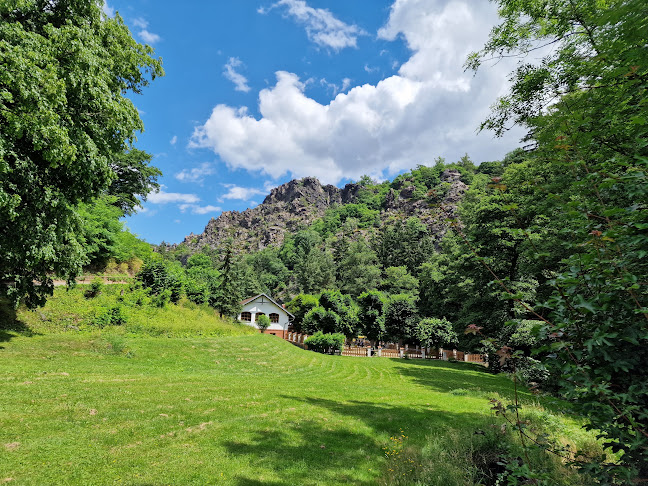 Opinii despre Občerstvení Šárka în Praha 6 - Gastronomie a pohostinství