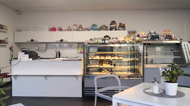 Opinii despre Cukrářství Blahutovi - Karviná în Karviná - Gastronomie a pohostinství