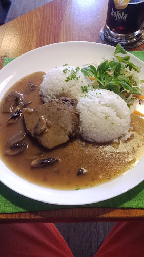 La Piccolina - restaurace a pizzerie - Gastronomie a pohostinství