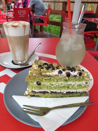 Slunečná kavárna - Srní