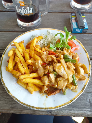 Restaurace Na Hořičkách (dům, kde pobýval Julius Zeyer) - Gastronomie a pohostinství