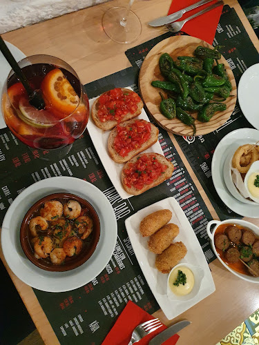 Tapas Bar Miró - Gastronomie a pohostinství