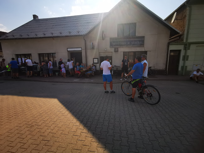 Hostinec u Zámku - Gastronomie a pohostinství