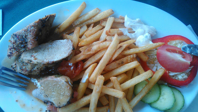 Opinii despre Staročeská Restaurace U Zubra în Jaroměř - Gastronomie a pohostinství